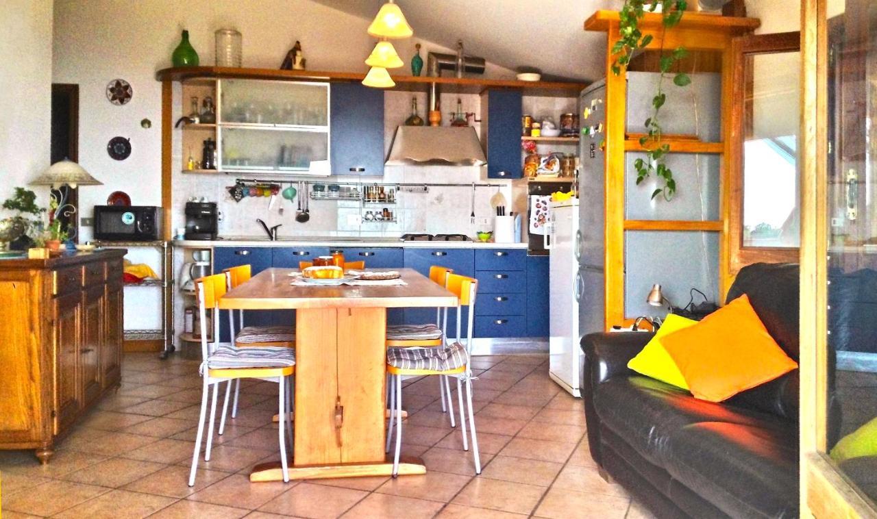 Villa Casa La Vigna à Puntalazzo Extérieur photo